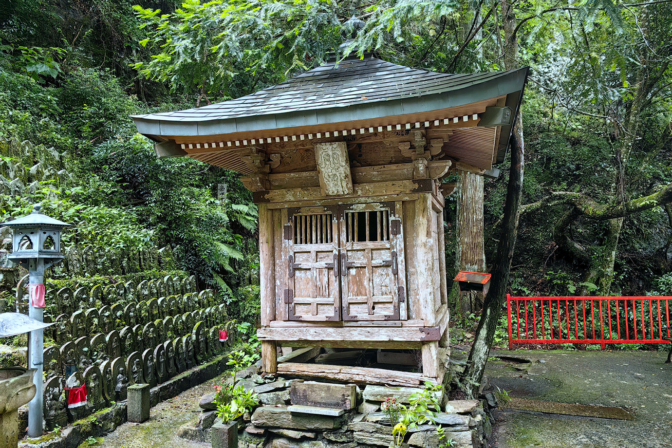 四國遍路-海岸山岩屋寺